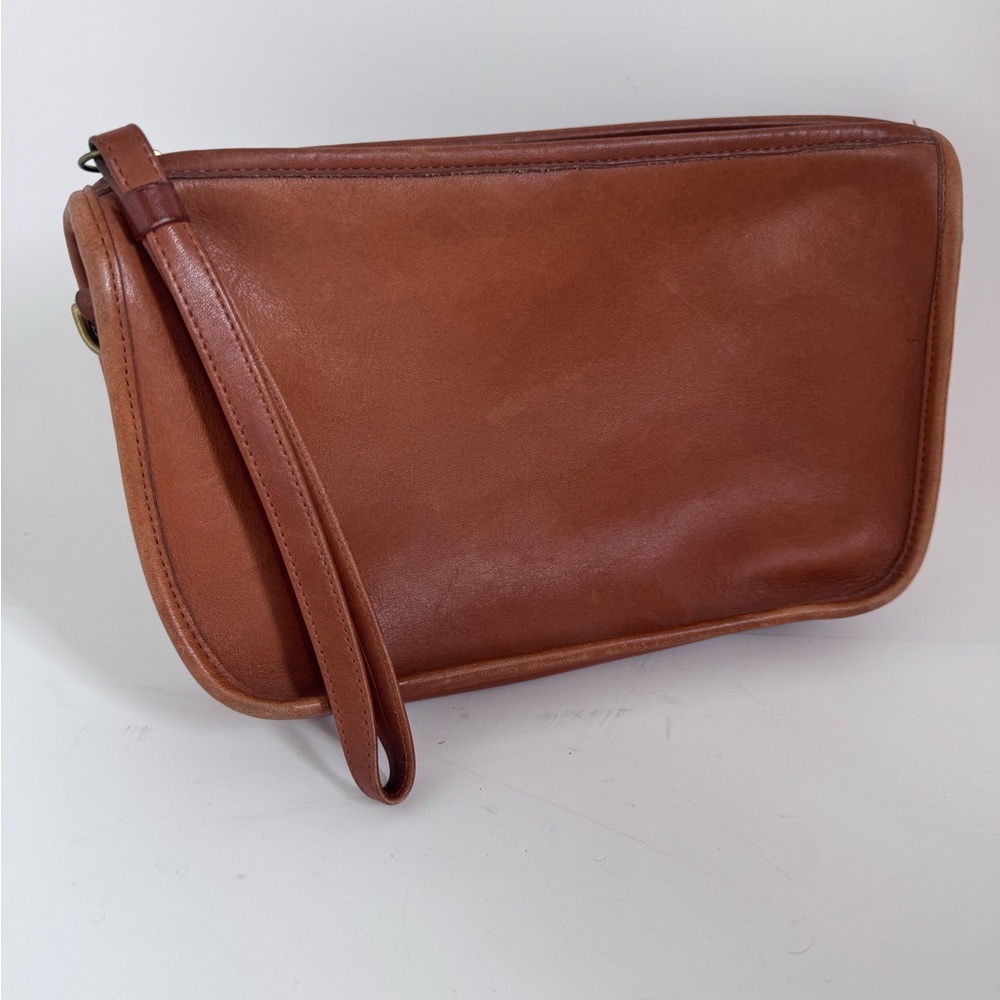 COACH vintage basic bag Brown from 1974. $499 retail